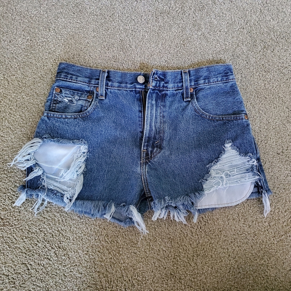 Levi’s 517 Destroyed High-waisted Raw Hem Cutoffs
